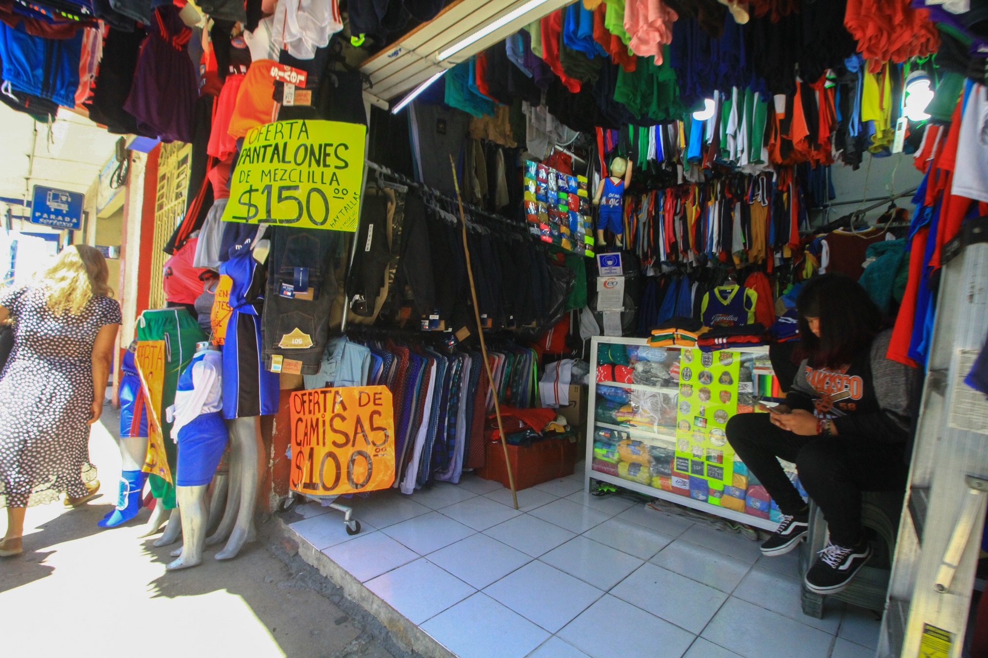 En Oaxaca, para uniformes escolares por otros | NVI