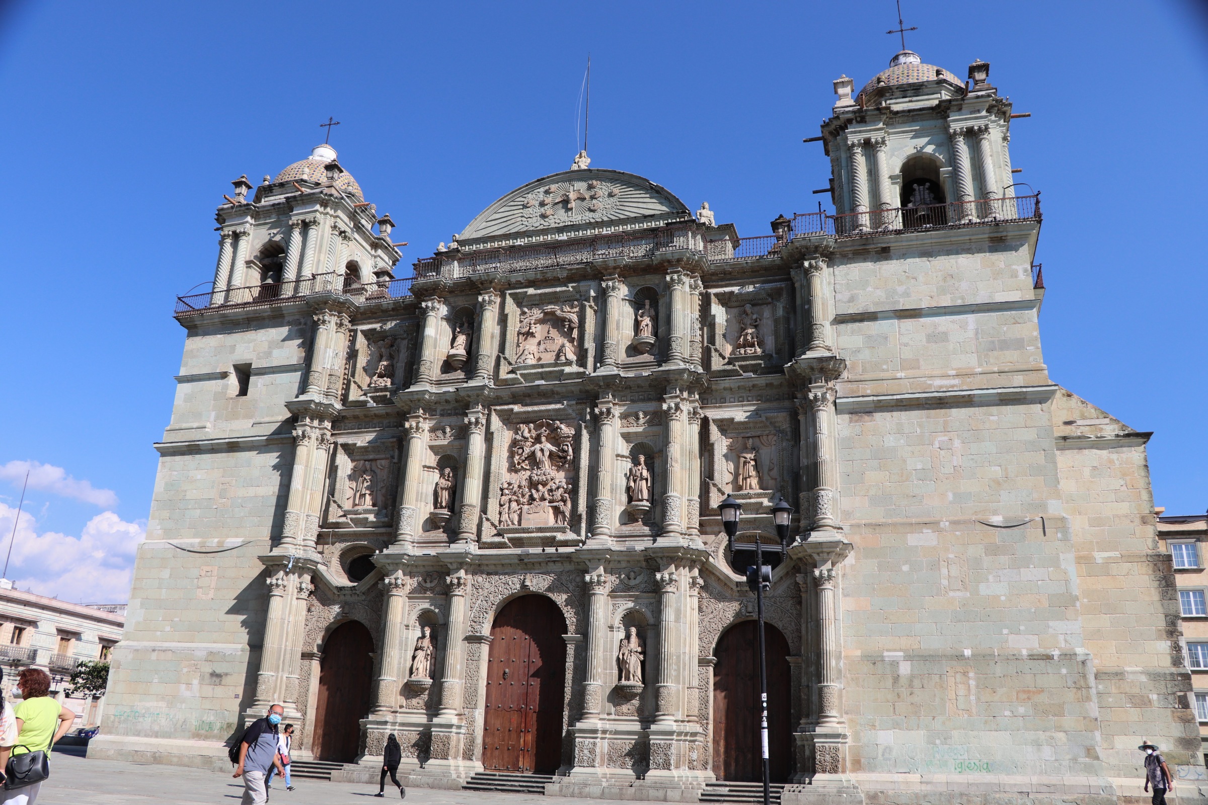 Se moderniza la Iglesia Católica de Oaxaca con misas por Internet | NVI  Noticias