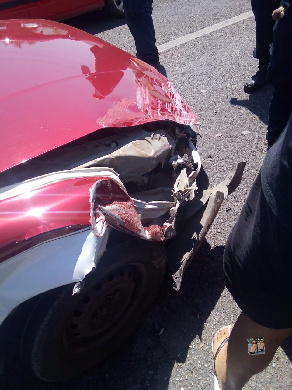 Una persona resultó lesionada de gravedad en el choque ocurrido en la carretera federal 175.