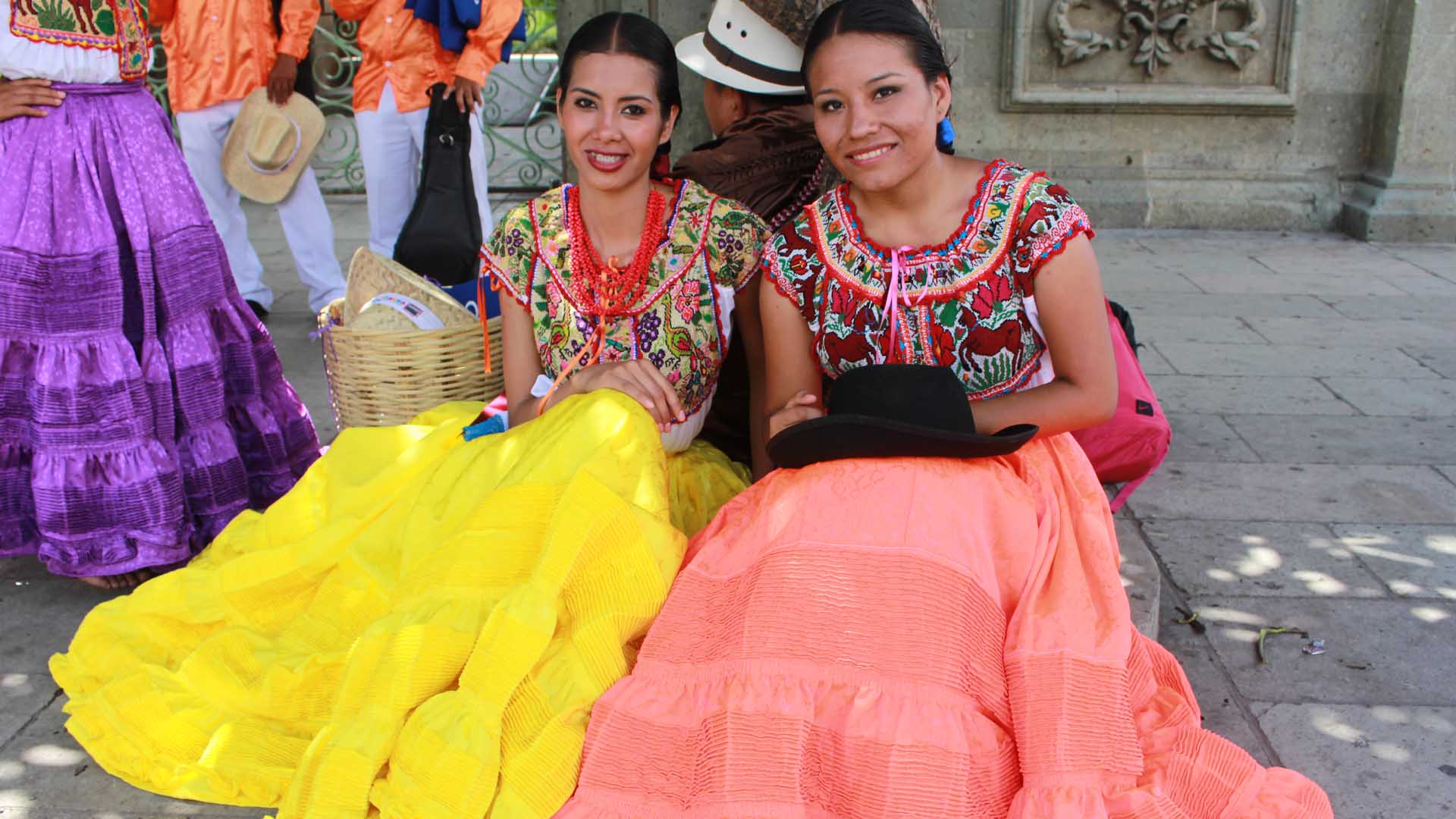 Vestimenta de indígenas ya es patrimonio cultural e inmaterial en Oaxaca:  Congreso | NVI Noticias