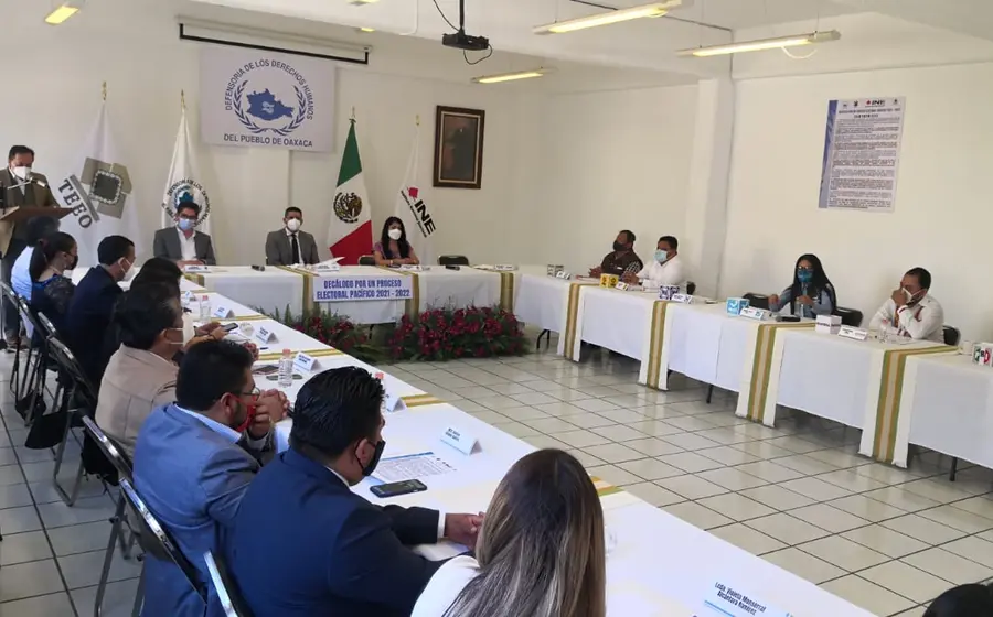 Presentación del decálogo electoral por un proceso pacífico