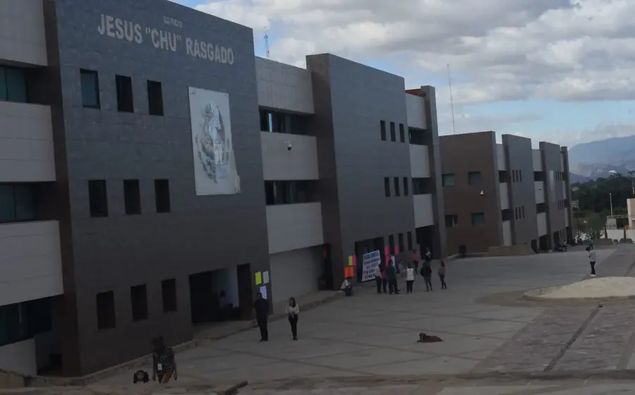 Edificios, personas
