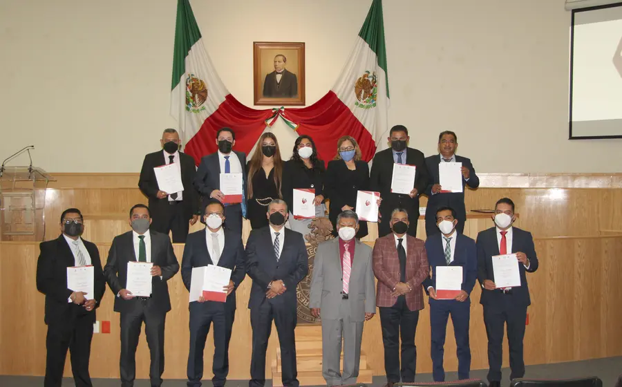 Juristas egresados