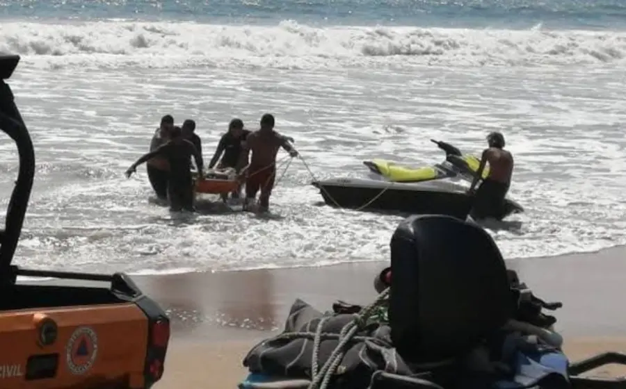 Pescadores rescatan cuerpo de niña.