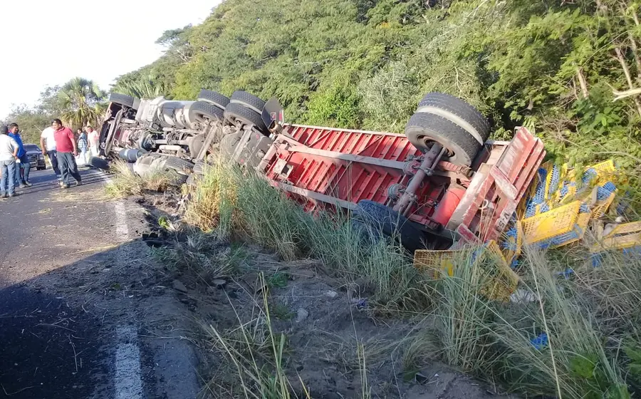 Trailer volcado