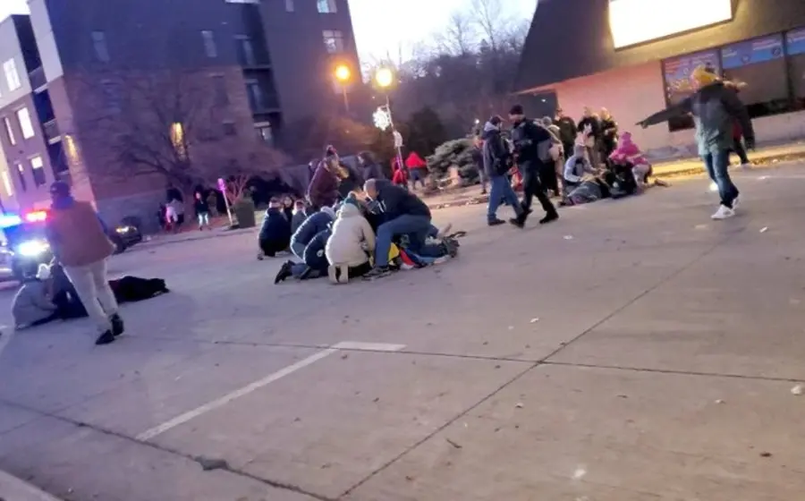 Accidente en desfile navideño en Wisconsin 