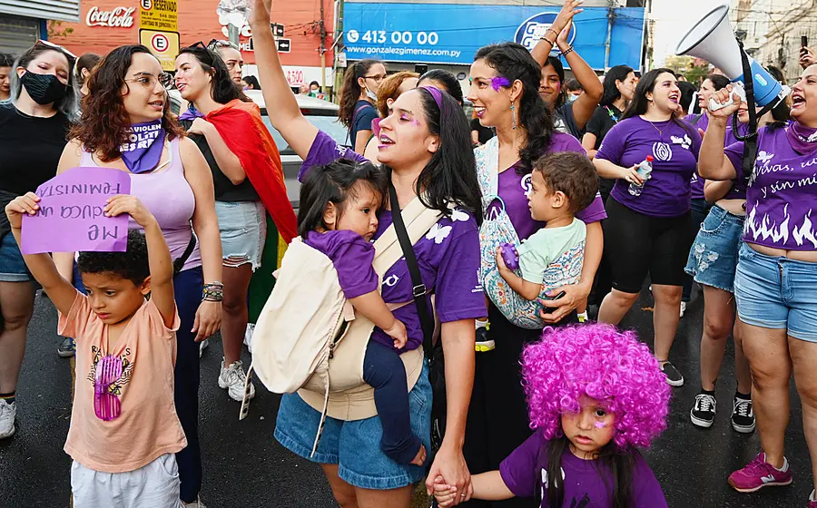 Activistas feministas exigen justicia