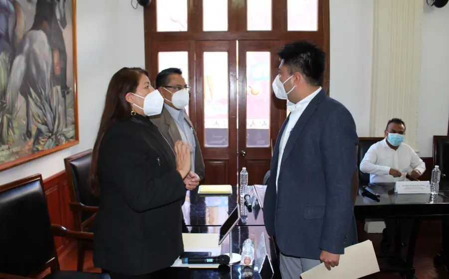 Funcionarios en Huajuapan