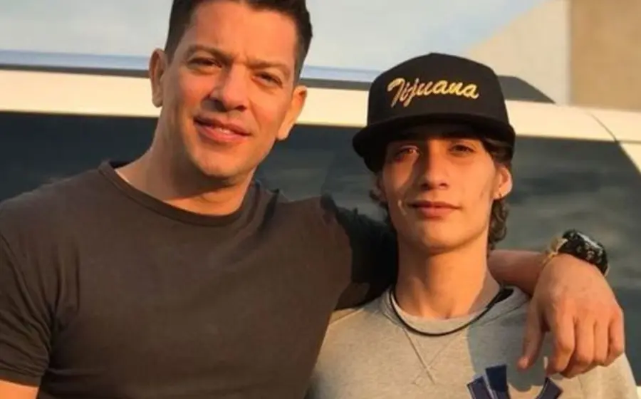 El hijo de Yahir compartió que estuvo en Tijuana para ser anexado