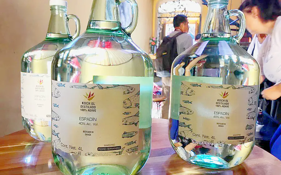 botellas_de_mezcal