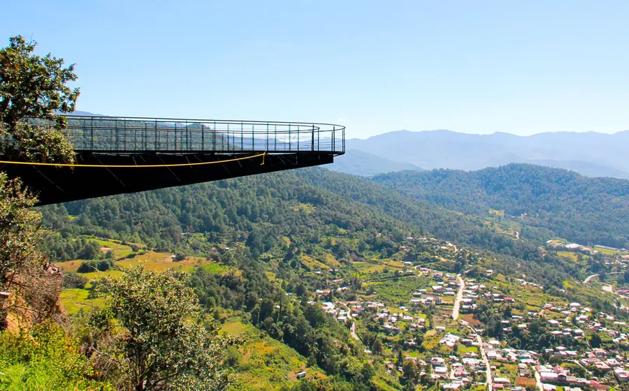 Mirador de cristal