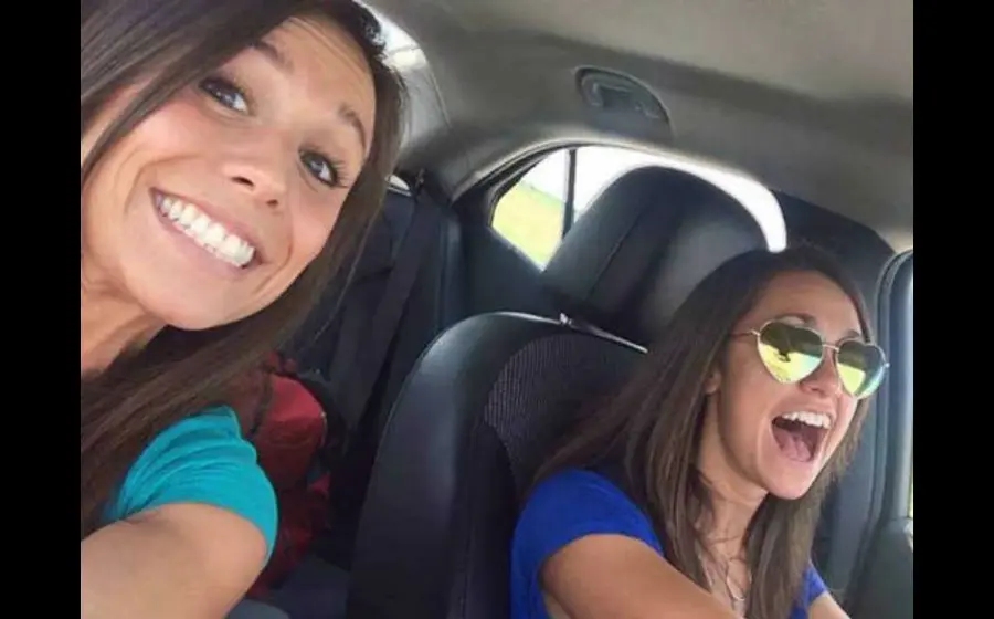 Los países que registran más muertes por selfies son India, con 100 decesos; Estados Unidos, con 39; Rusia, con 33 muertes; Pakistán, con 21 muertes y Brasil, con 17.