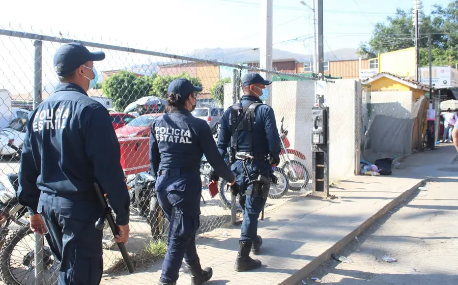 Los elementos de la Policía Estatal implementaron operativo por el Día de Muertos.