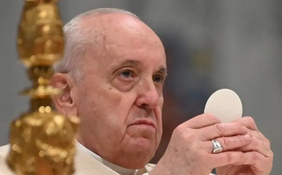 Papa Francisco envía mensaje