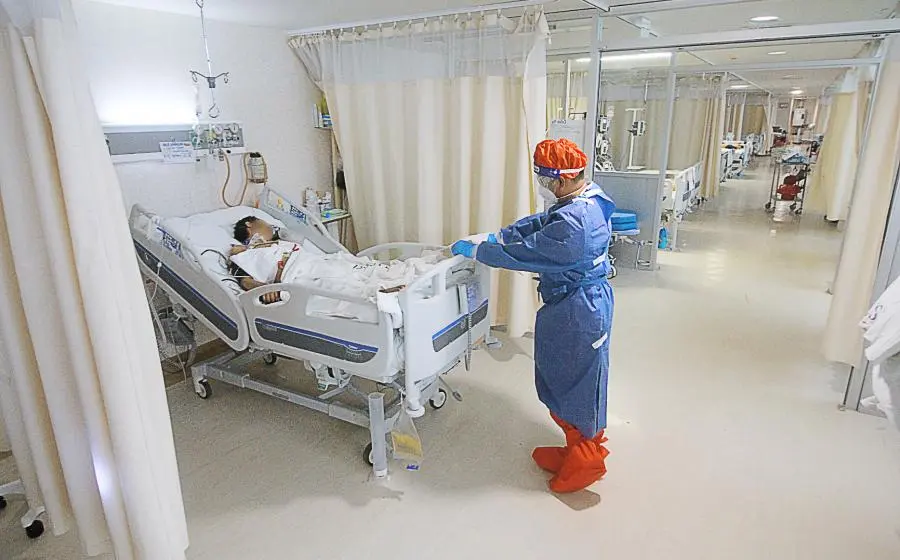 Hospitalizados por COVID-19