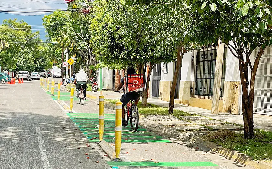 Las vías buscan dar mayor seguridad a las personas que se trasladan en bicicleta por diversos puntos de la ciudad. Foto: Cortesía