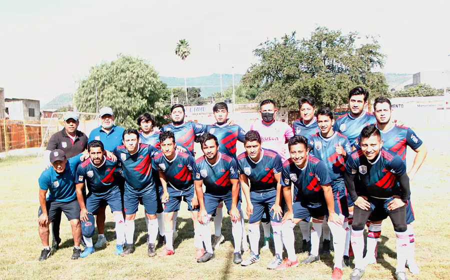 Ciclo Sport sacó claro triunfo y con ello se fue a la cima.