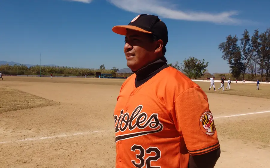 Samuel Aragón trabajó cinco entradas por el equipo Don Lechón.