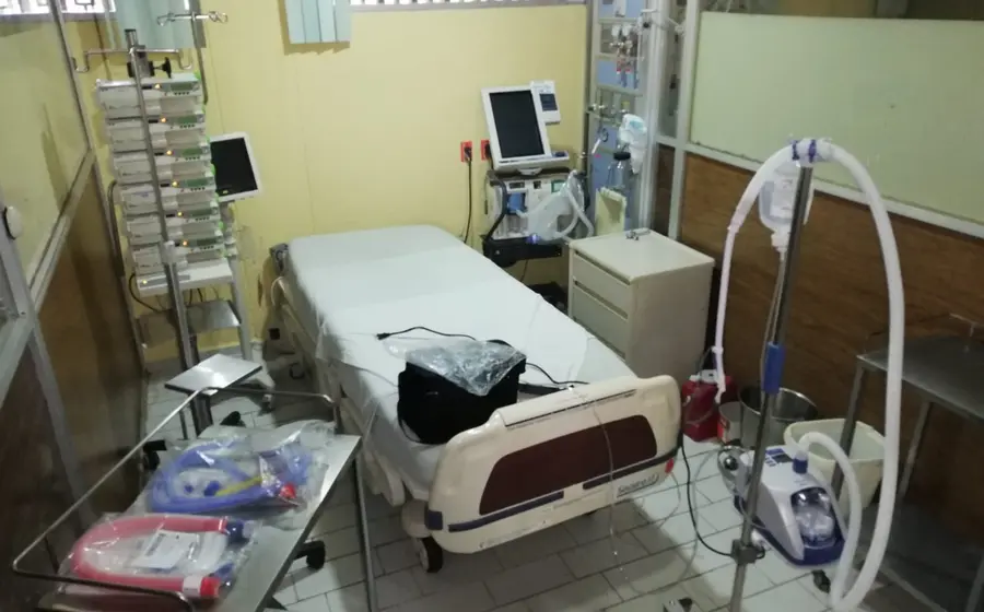 Esta donación de cinco dispositivos médicos, permitirán reforzar las áreas con mayor demanda de atención por complicaciones derivadas al COVID-19 y otros padecimientos respiratorios. (Cortesía) 
