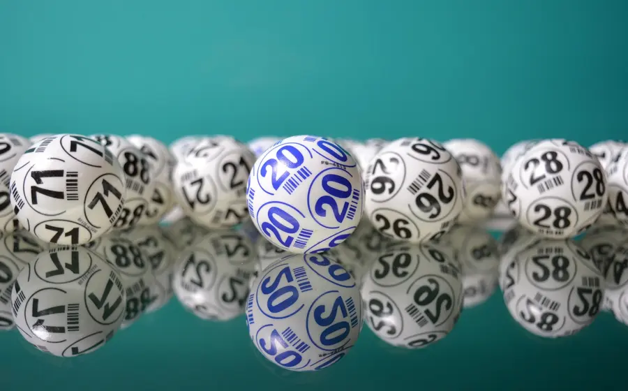 Hay quienes cada semana juegan religiosamente su boleto de lotería, y hay quienes lo dejan para ocasiones excepcionales como el Día de la Madre, su cumpleaños o las fiestas navideñas.