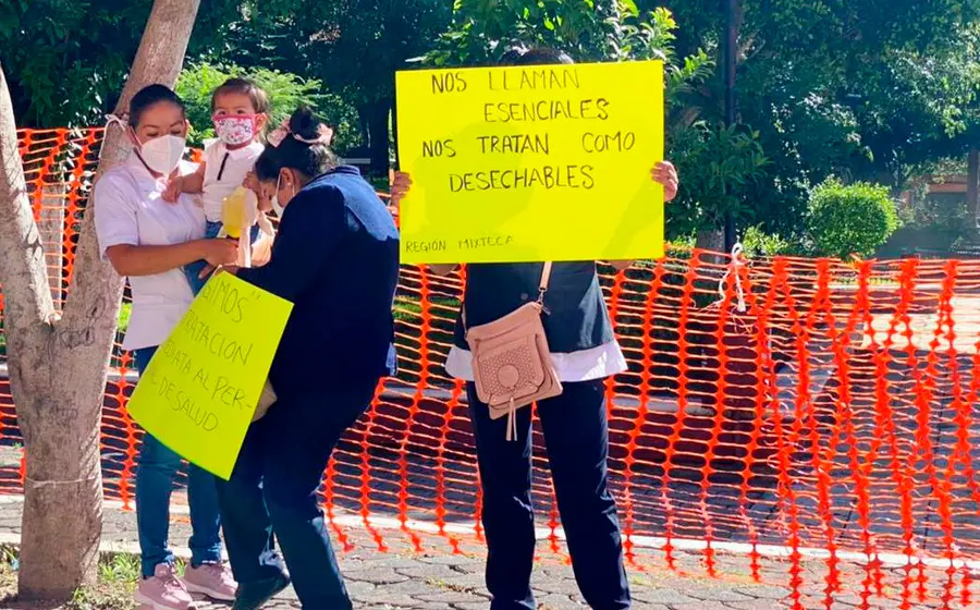 Las enfermeras participaron en esta protesta que se realizó a nivel estatal.