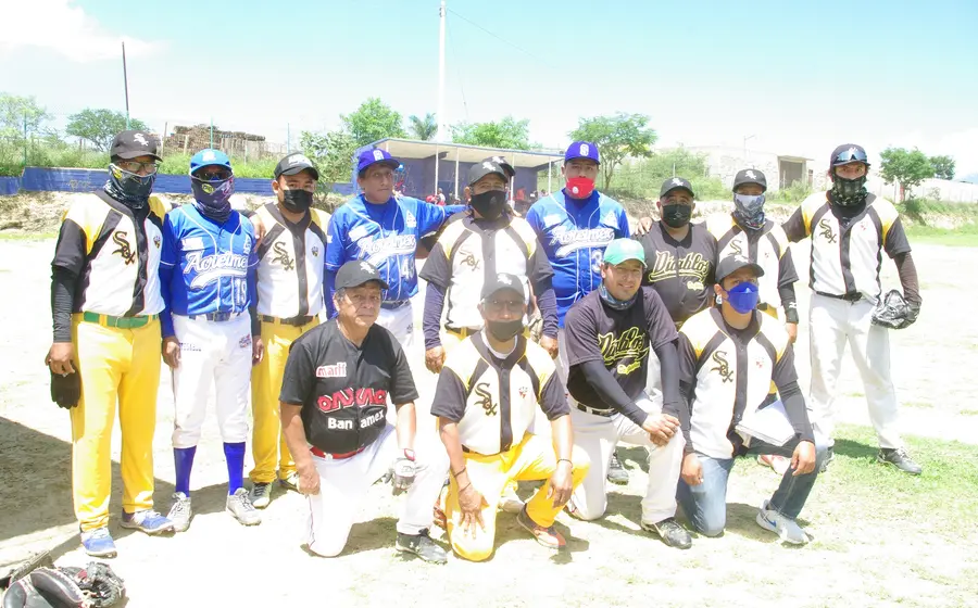 White Sox se mide a los Pericos de Santo Domingo, en el choque de líderes. 