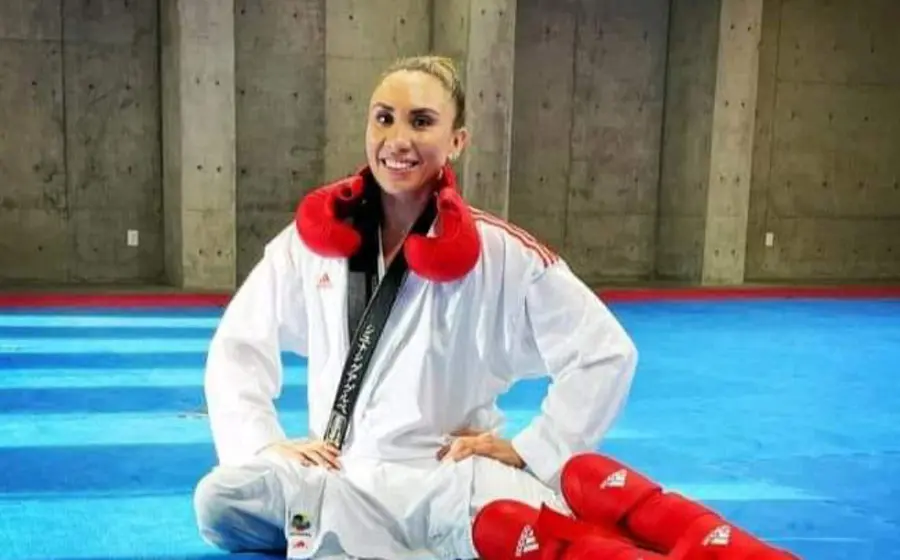 La karateka oaxaqueña Xhunashi Caballero gestiona sus propios recursos para asistir a la Copa Mundial de Karate.