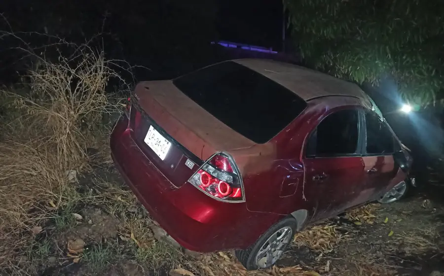 Coche accidentado en Mixtequilla