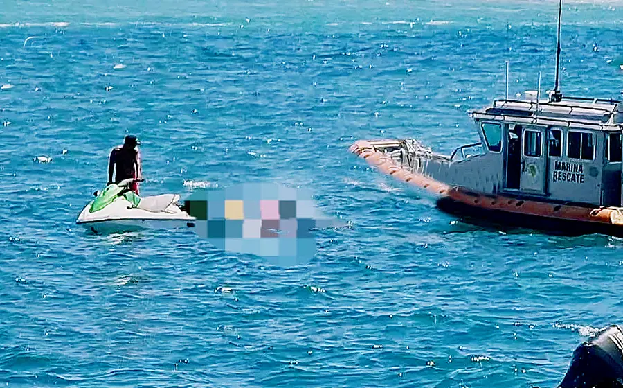En la bahía principal de Puerto Escondido fue rescatado el cuerpo.