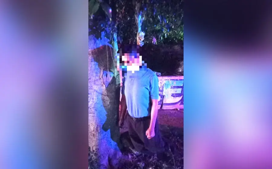 Sujeto ahorcado en Crespo