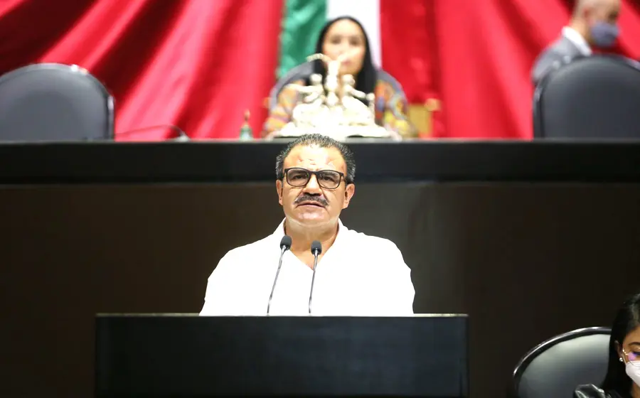 Diputado Armando Contreras