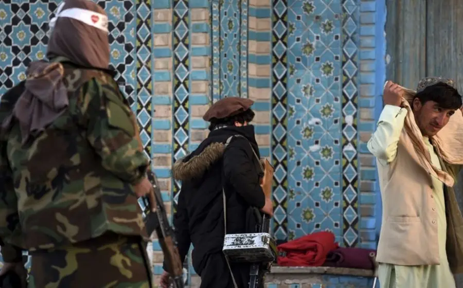 Tras el ataque 2 miembros de las fuerzas de seguridad (de los talibanes) fueron detenidos para ser investigados.