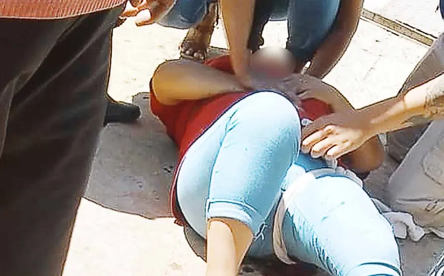 mujer balazo 