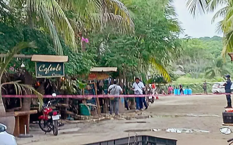 Café Olé incendiado