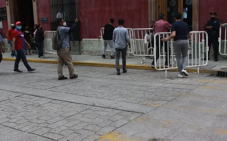 Los comerciantes afirmaron que estas acciones fueron debido a la falta de respuesta de los gobiernos municipal.