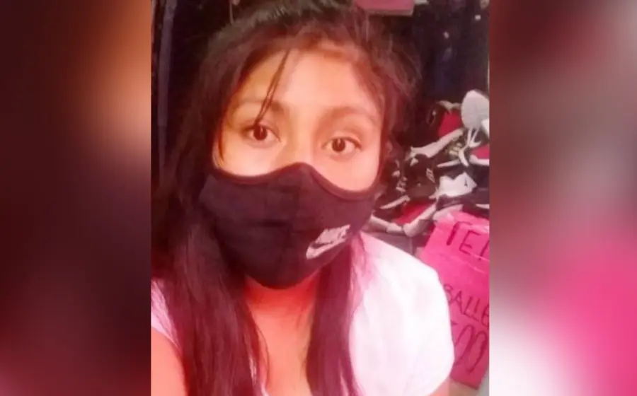 Mujer con cubreboca