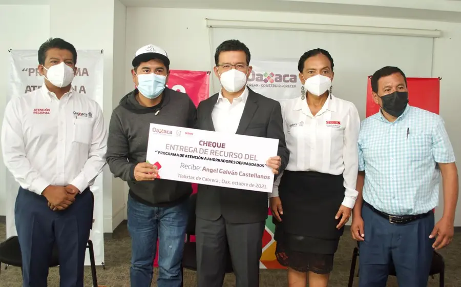 Entrega de cheque Sabien