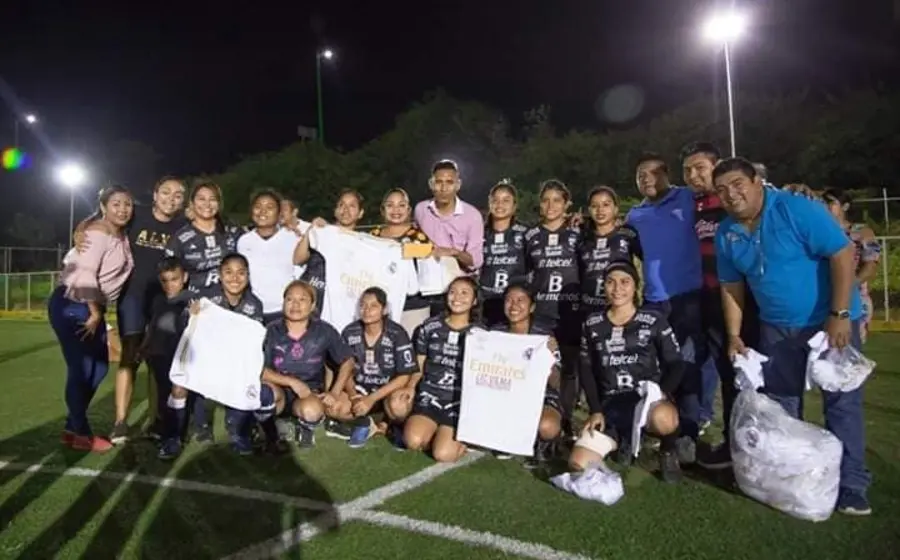 Equipo Femenil de futbol
