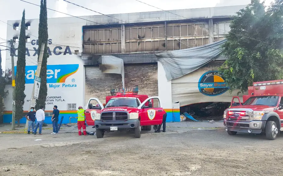 incendio en bodega de pinturas