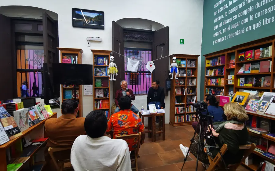 Manuel Matus durante presentación de su libro