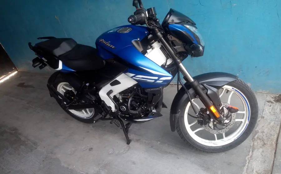 Moto azul