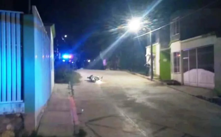 Calle de motociclista baleado