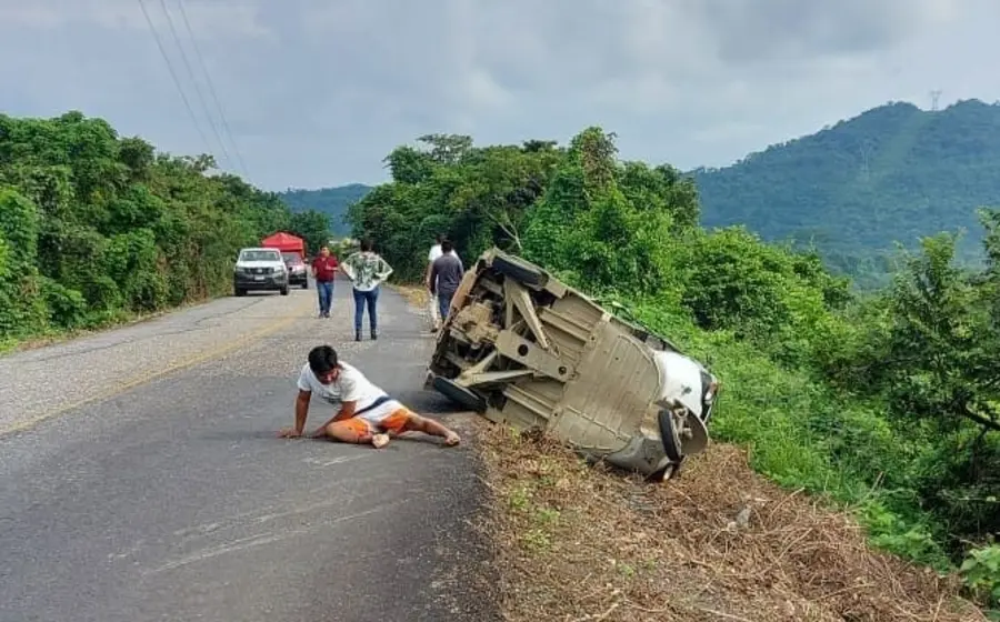 Se accidenta conductor de mototaxi