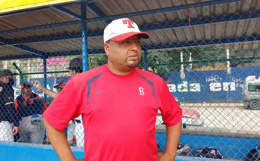Entrenador beisbol