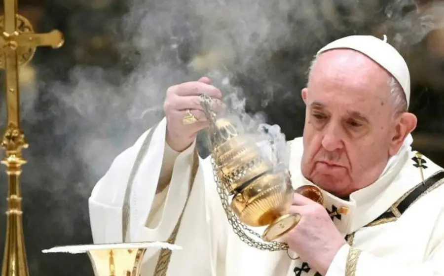 El papa Francisco dijo que está rezando para que Dios dé consuelo y reconforte a quienes fueron abusados.