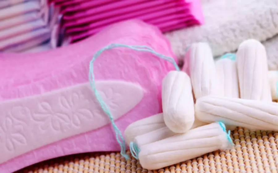  Toallas higiénicas, tampones, ropa interior, copas menstruales y todo tipo de bienes de contención apto para su utilización durante la menstruación, ya no pagarán el gravamen al consumo del 16%.