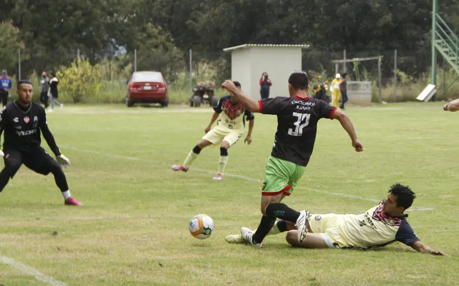 Futbolistas oaxaqueños.
