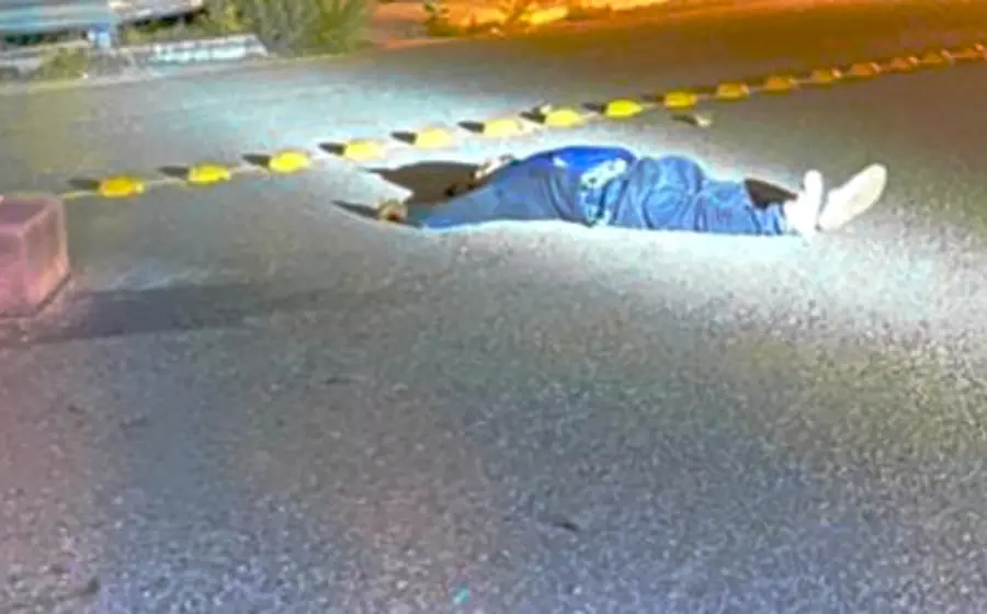 Hombre asesinado en la carretera