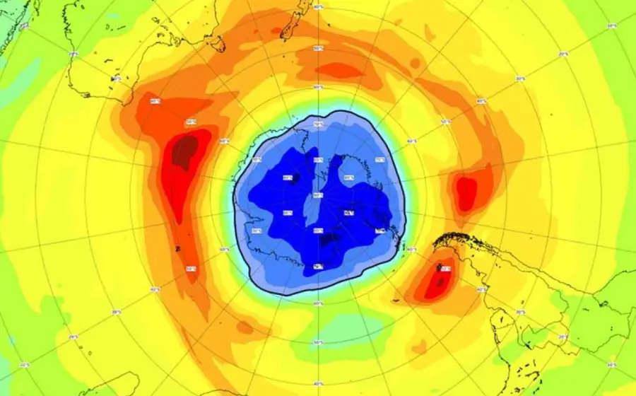 Expertos señalan que este agujero de ozono, que aparece cada año durante la primavera austral, creció considerablemente durante la última semana.