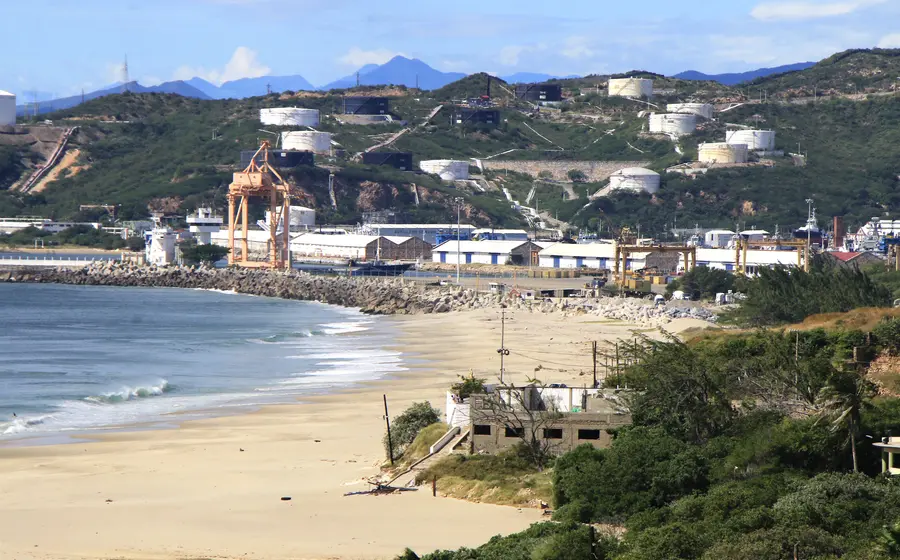 El presupuesto de la Federación permitirá consolidar las acciones para que se continúe con la modernización de los puertos de Coatzacoalcos y Salina Cruz. (Archivo Mario Jiménez Leyva) 